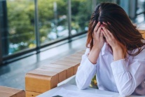 Suy nhược thần kinh: Dấu hiệu não bộ cạn kiệt năng lượng  
