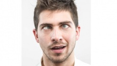 Làm sao chữa mắt lác?