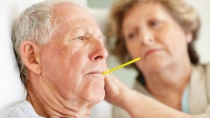 Tăng sức đề kháng 'thổi bay' viêm phổi ở người già
