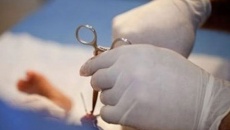 Có nên cắt bao quy đầu cho trẻ mới sinh?