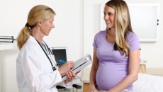 Tại sao phụ nữ mang thai 36 tuần nên đi cấy dịch âm đạo?