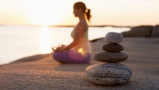 Thiền định có giúp giảm đau sau phẫu thuật cột sống?