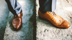 Dị ứng giày dép: Chuyện thật như đùa?