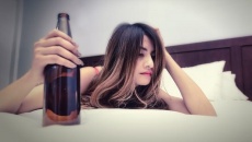 Lạm dụng rượu bia: Nữ giới chịu nhiều tổn hại hơn nam giới