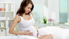 Nguyên nhân nào gây nấc cụt thai nhi?