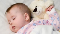 Bú sữa mẹ giúp trẻ sơ sinh giảm nguy cơ đột tử