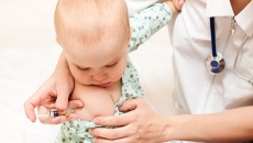 Trẻ em dưới 36 tháng tuổi thì tiêm vaccine cúm mùa nào cho hiệu quả?