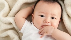 Có nên cắt bao quy đầu cho trẻ?