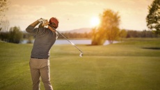 Chơi golf tốt cho Sức khỏe của bạn thế nào?