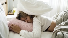 sức khỏe đường ruột ảnh hưởng thế nào tới giấc ngủ?