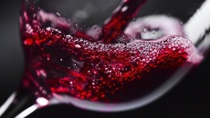 Rượu vang đỏ: 5 lợi ích cho Sức khỏe không phải ai cũng biết
