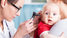 8 điều cha mẹ nên làm để phòng ngừa viêm tai giữa cho trẻ