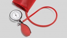 Kiểm soát bệnh cao huyết áp với 7 phương pháp tự nhiên tại nhà