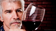 Bị đái tháo đường type 2 uống rượu vang đỏ có an toàn?