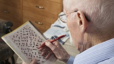 8 cách phòng ngừa mất trí nhớ, suy giảm trí nhớ ở người cao tuổi