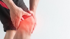 Viêm khớp gối có nên dùng bột nghệ?