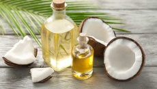 5 lợi ích của dầu dừa đối với mái tóc