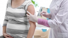 Những điều phụ nữ mang thai cần biết khi tiêm vaccine COVID-19