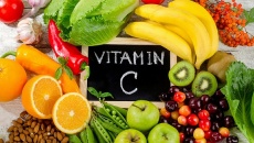 Bổ sung quá nhiều vitamin C gây hại gì cho cơ thể?