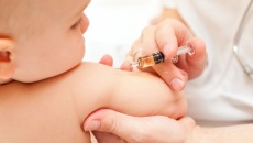 Bộ Y tế yêu cầu làm rõ vụ tiêm nhầm vaccine COVID-19 cho trẻ sơ sinh ở Hà Nội