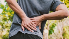Người bị đau lưng dưới nên tập thể dục như thế nào?