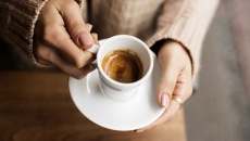 Đâu là thời điểm tốt nhất để uống cà phê trong ngày?
