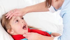 Những điều cha mẹ cần biết về viêm amidan cấp ở trẻ nhỏ