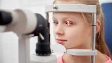 5 dấu hiệu cho thấy bạn cần cho trẻ đi khám thị lực ngay 
