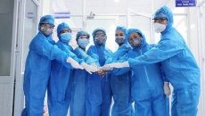 Thủ tướng yêu cầu khẩn trương ban hành chính sách đặc thù với nhân viên y tế