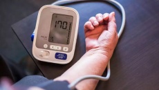Huyết áp tăng đột ngột: Nguyên nhân và cách phòng ngừa