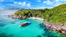 Tận hưởng kỳ du dịch Hè với 4 hòn đảo đẹp mê hồn ở Việt Nam 