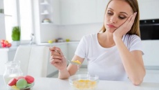 4 thói quen ăn sáng tồi tệ nhất với người bị tăng huyết áp
