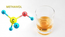 Liên tiếp các vụ ngộ độc rượu chứa methanol, cách phòng tránh thế nào?