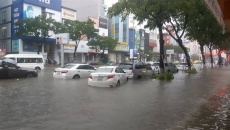 Miền Trung tiếp tục mưa to, ngập lụt nhiều nơi