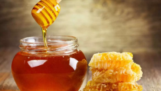 Mật ong giúp cải thiện cholesterol và đường huyết