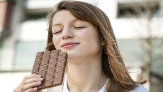 Điều gì sẽ xảy ra với cơ thể nếu bạn ăn chocolate mỗi ngày
