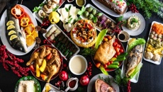 Chuyên gia Harvard hướng dẫn 4 mẹo vặt cải thiện chế độ ăn trong kỳ nghỉ
