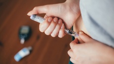 Đái tháo đường: Tiêm insulin sau ăn có được không?