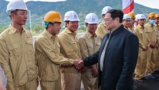 Thủ tướng kiểm tra, đôn đốc dự án cao tốc Nha Trang – Cam Lâm