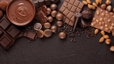 Ăn chocolate trước khi ngủ có hại thế nào?