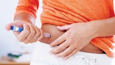 Đái tháo đường: Đường huyết bao nhiêu phải tiêm insulin?