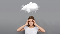 Tại sao nhiều người bị đau đầu khi thay đổi thời tiết?