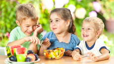 Gợi ý những món ăn nhẹ giúp tăng sức đề kháng cho trẻ