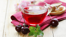 Lợi ích của nước ép cherry và trà hoa cúc với giấc ngủ