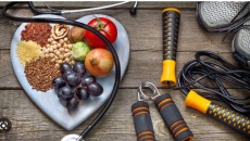 Tập thể thao và ăn kiêng, cách nào giúp giảm cân hiệu quả nhất?