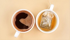 Trà và cà phê: Thức uống nào tốt hơn cho sức khỏe?