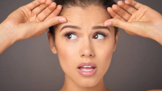 Cách loại bỏ nếp nhăn trên trán do mất nước