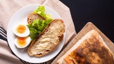 Lợi ích của bánh mì lên men tự nhiên sourdough với hệ tiêu hóa