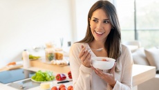 Gợi ý 5 bữa sáng lành mạnh giúp cân bằng hormone