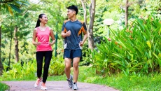 6 cách đi bộ giảm cân hiệu quả